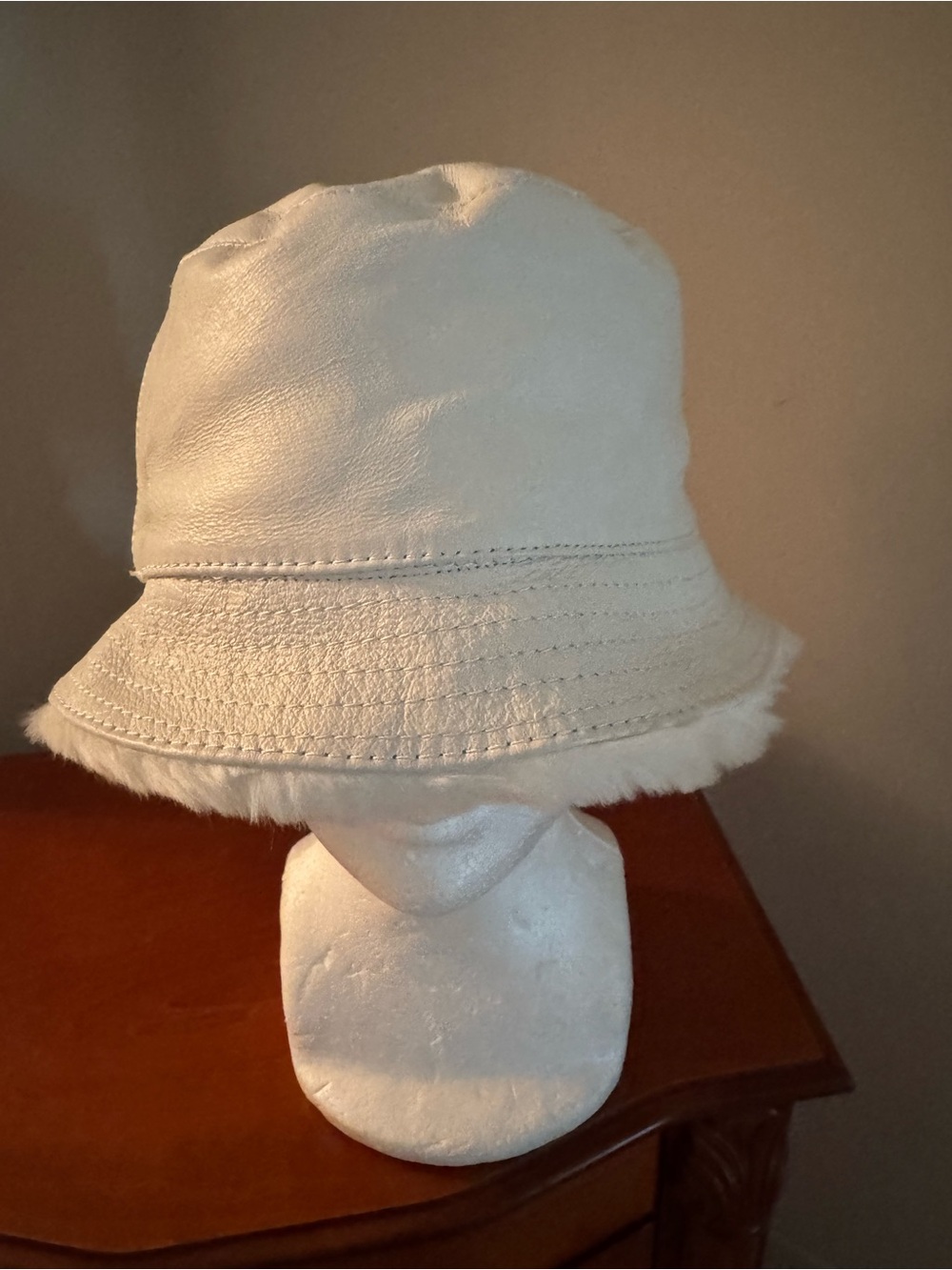 Wilsons Leather White Sherpa-Fur Lined Bucket Hat